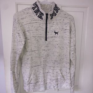 Pink crew neck sweatshirt 🖤